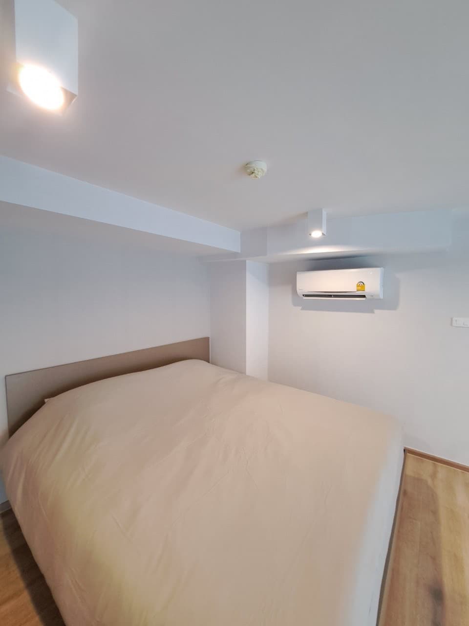 [Code : R4706] For Rent  1 bed Ideo Rama 9 - Asoke