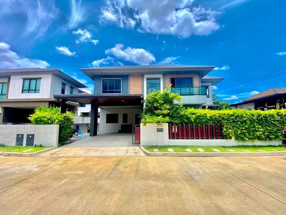 ขายขาดทุน บ้านเดี่ยวหลังมุม Venue Flow ติวานนท์-รังสิต 70.2 ตร.ว. 4 ห้องนอน 3 ห้องน้ำ