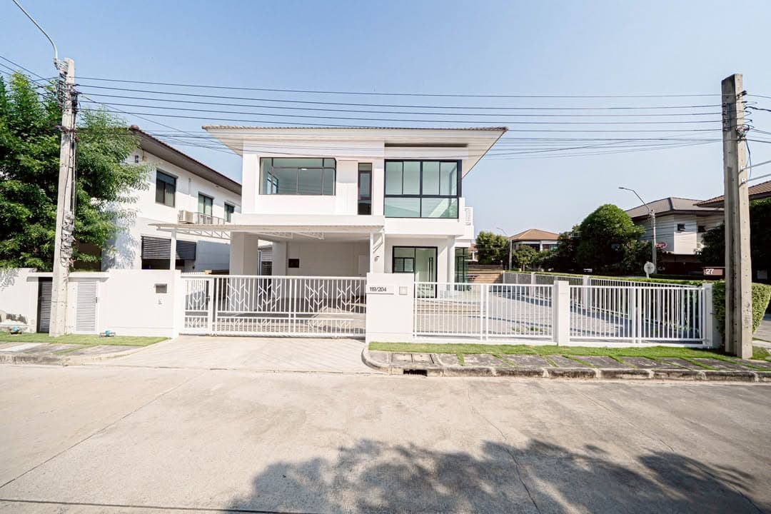 ขายบ้านเดี่ยว 2 ชั้น หมู่บ้านสราญสิริ พหลโยธิน-สายไหม 3 ห้องนอน รีโนเวทใหม่