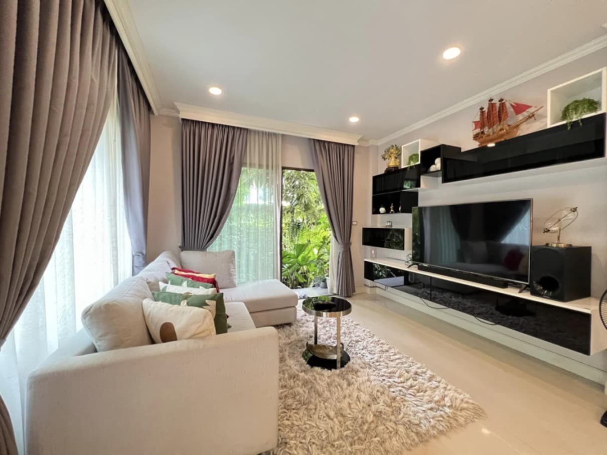 [Code :  R40243] ให้เช่าบ้านเดี่ยว 2 ชั้น 4 นอน  The city Ramintra