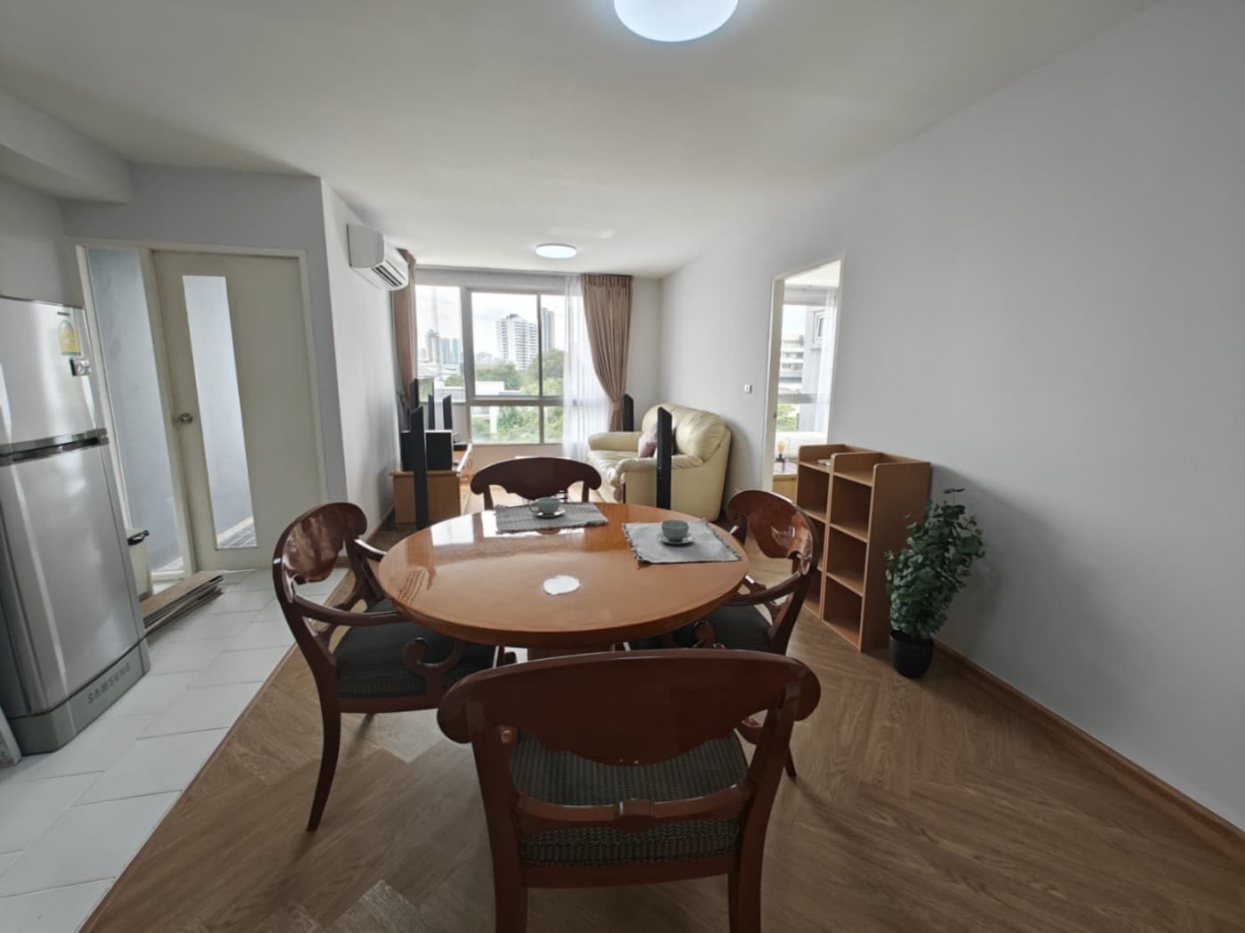[Code :  R41153] For Rent  Sathorn Plus on the pond