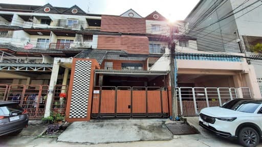 [Code: R4359] ทาวน์เฮ้าส์ 4 ชั้น หมู่บ้านวราธรวิลล์ พัฒนาการ 44
