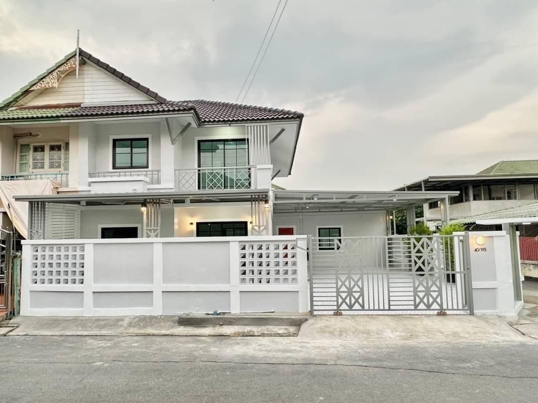 [code : R4533] ขายทาวน์เฮ้าส์หลังมุม🏠 สวย 5 นอน จอดรถได้เยอะ พฤกษา 14A วัดลาดปลาดุก